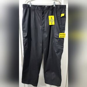 Men's Black Cargo Pants with Utility Pockets